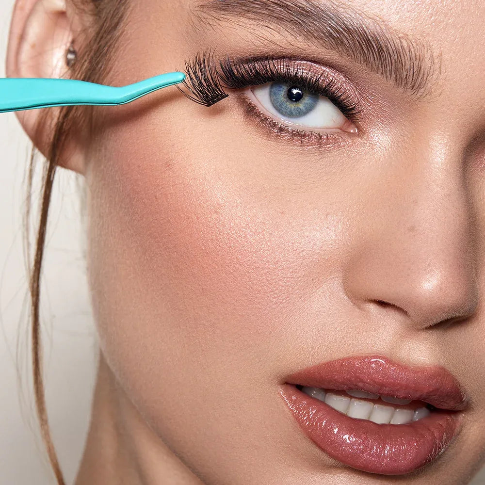 Traditionele lashes aanbrengen met een pincet
